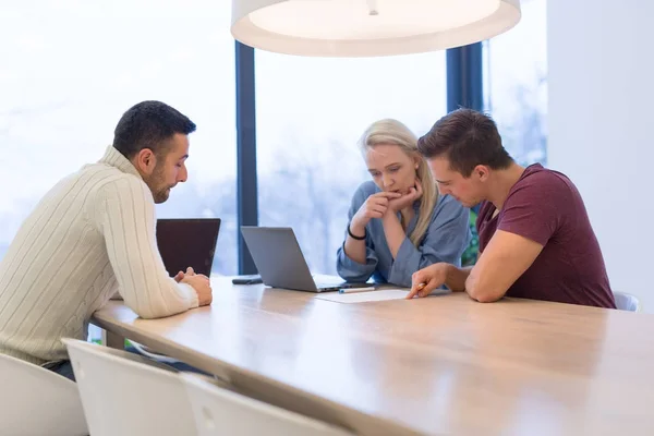 Gruppen av unga företagare — Stockfoto