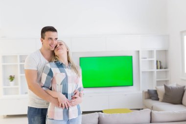 iki yeni evlerinde sarılma