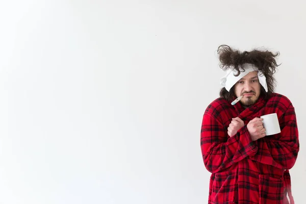 Hombre con gripe y fiebre —  Fotos de Stock