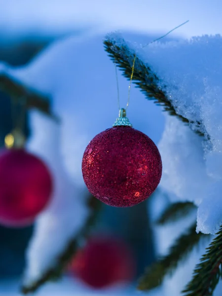 Árbol de Navidad decoración de bolas — Foto de Stock