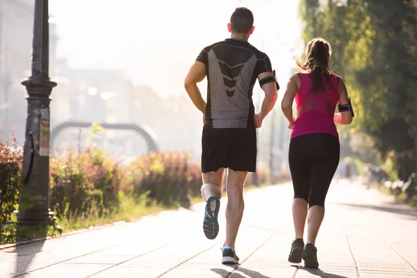 Sport Urbani Sana Giovane Coppia Che Jogging Città Mattino Sole — Foto Stock