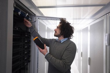 dijital kablo Analyzer'ı teknisyen