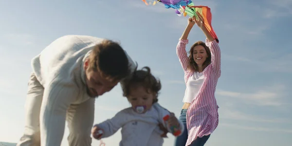 Young family enjoying vecation during autumn — Stock Photo, Image