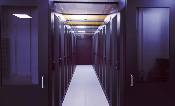 Modern Server Room Black Servers Hardwares Internet Data Center — Stock Photo, Image