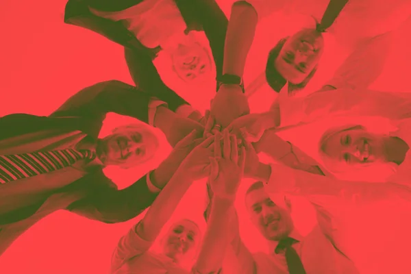Skupina Podnikatelů Spojuje Ruce Představuje Koncept Přátelství Týmové Práce Nízkoúhlý — Stock fotografie