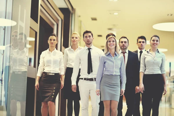 Retrato Del Grupo Del Equipo Gente Negocios Oficina Brillante Moderna — Foto de Stock