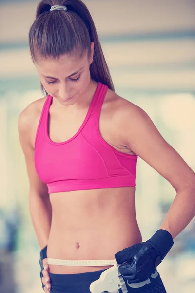 Young Fit Woman Measuring Belly Training Fitness Gym — Stock Photo, Image