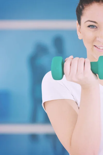 Schöne Junge Frau Fitness Workout Mit Gewichten Sportverein — Stockfoto