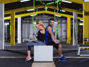 çalışma dışarı atlama sporcular portresi kutusuna sığacak