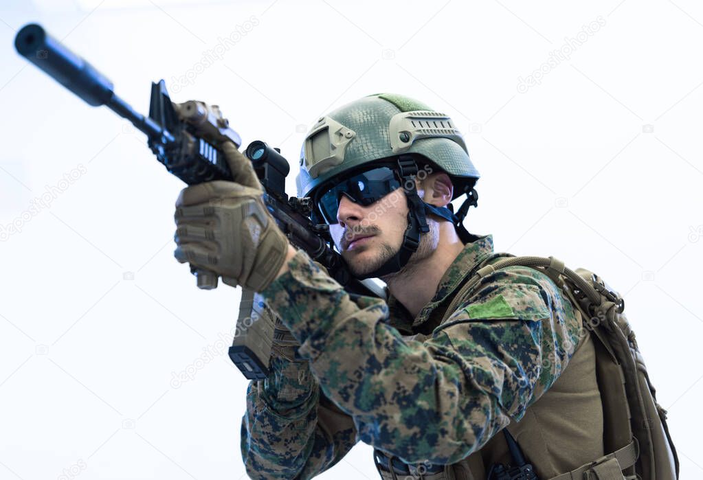 soldier aiming laseer sight optics white background