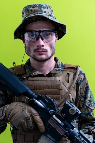 Soldat på droger — Stockfoto