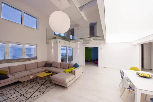 Intérieur Élégant Appartement Luxe Moderne Aire Ouverte Deux Niveaux Avec — Photo