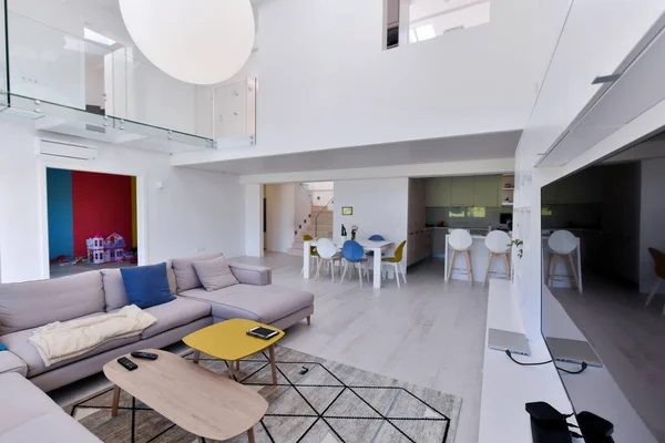 Intérieur Élégant Appartement Luxe Moderne Aire Ouverte Deux Niveaux Avec — Photo