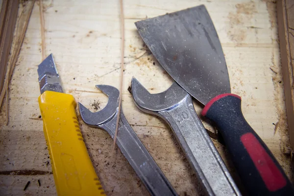 Conjunto Herramientas Trabajo Mano Sobre Fondo Madera Concepto Herramientas Trabajos — Foto de Stock