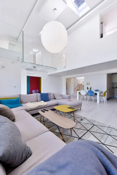 Interior Lujoso Moderno Diseño Espacio Abierto Apartamento Dos Niveles Con — Foto de Stock