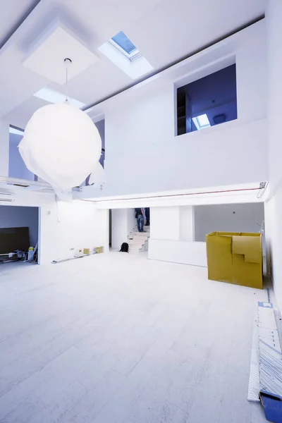 Interior Vazio Elegante Moderno Espaço Aberto Apartamento Dois Andares Com — Fotografia de Stock