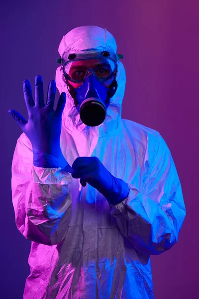 Coronavirus Doctor Holding Positive Covid Virus Blood Sample Test Tube — Stock Photo, Image