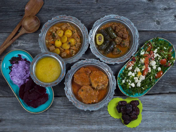 Aïd Moubarak Dîner Traditionnel Ramadan Iftar Assortiment Plats Savoureux Dans — Photo