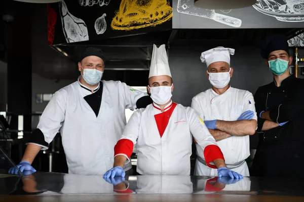 Equipo Carrera Mixta Retrato Chefs Grupo Pie Juntos Cocina Del —  Fotos de Stock