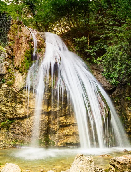 Waterfall Djur-Djur in Crimea — Zdjęcie stockowe