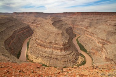 Goosenecks Eyalet Parkı, Utah, ABD 'de San Juan nehri üzerinde.