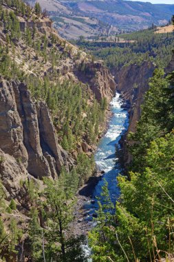 Yellowstone Ulusal Parkı, Wyoming, ABD 'deki Calcite yayları
