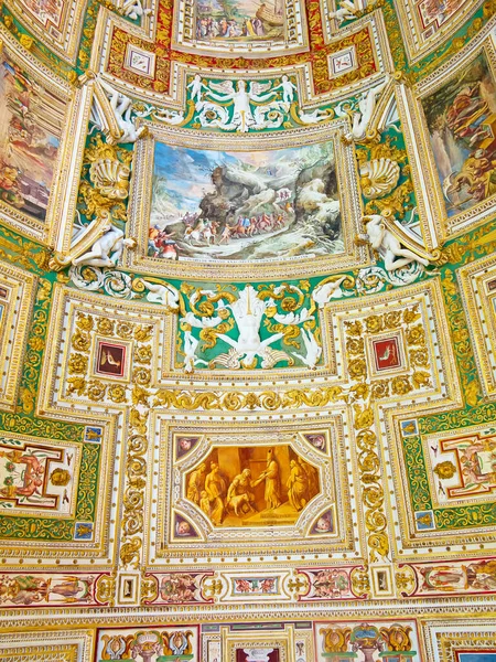 Roma Agosto Fragmento Arquitetônico Catedral São Pedro Agosto 2014 Vaticano — Fotografia de Stock
