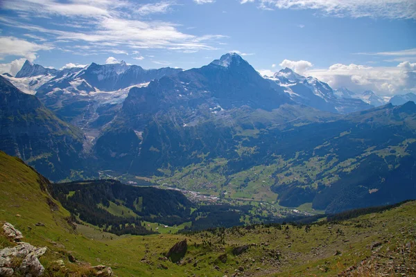 Turistika Švýcarských Alpách Vysoká Alpská Trasa Nad Grindelwaldem Oblast Jungfrau — Stock fotografie