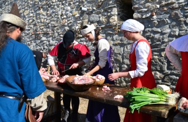 Ortaçağ yemek insanlar