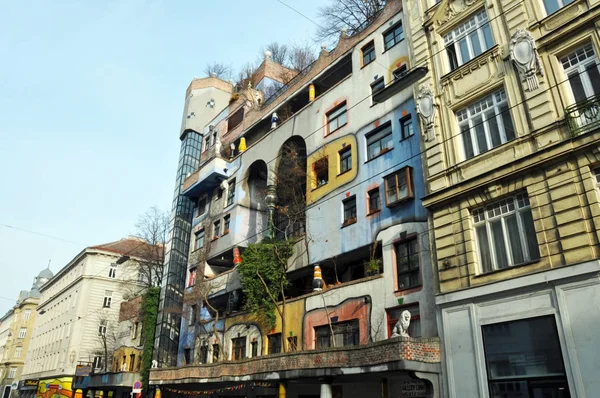 Hundertwasser hus i Wien — Stockfoto