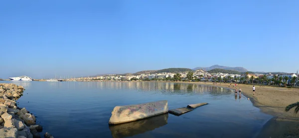 Rethymno city beach redaktion — Stockfoto