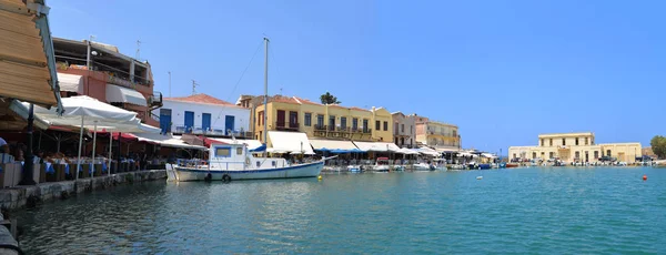 Griekse stad oude haven — Stockfoto