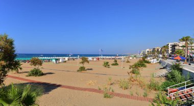 Rethymno şehir beach editoryal
