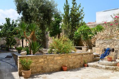 Tarihi ve folklor Müzesi Bahçe