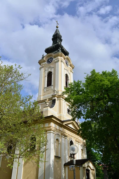 Кикиндская городская православная церковь — стоковое фото