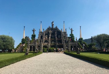 Isola Bella bahçeleri