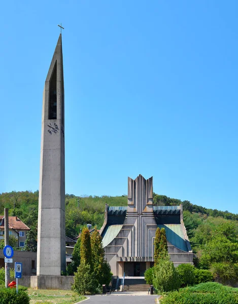 Orsova rooms-katholieke kerk — Stockfoto
