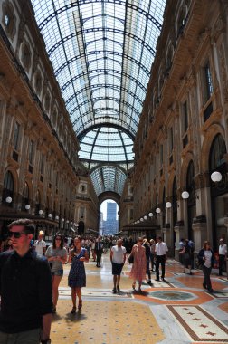 Milan Duomo Galerisi