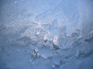 Kış penceresinde soğuk desen