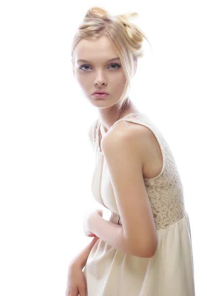 Foto de jovem mulher bonita com cabelo loiro — Fotografia de Stock