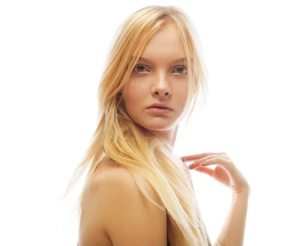 Foto de una joven hermosa mujer con el pelo rubio — Foto de Stock