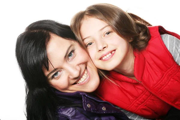 Anya és lánya, mosolyogva a kamera — Stock Fotó