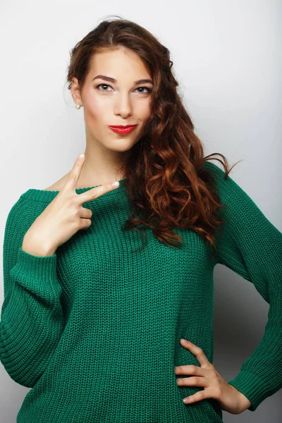 Pretty young blond woman with curly hair — Stock Photo, Image