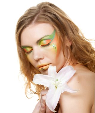 Lily ile güzel bir kadın.