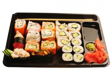 geleneksel Japon suşi