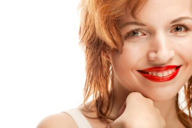 güzel genç gülümseyen kadın.