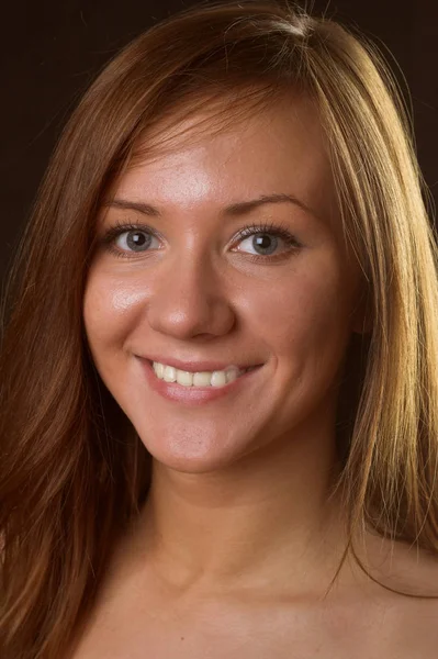 Young woman portrait, studio shoot — Stock Photo, Image