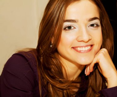 Evdeki kadın