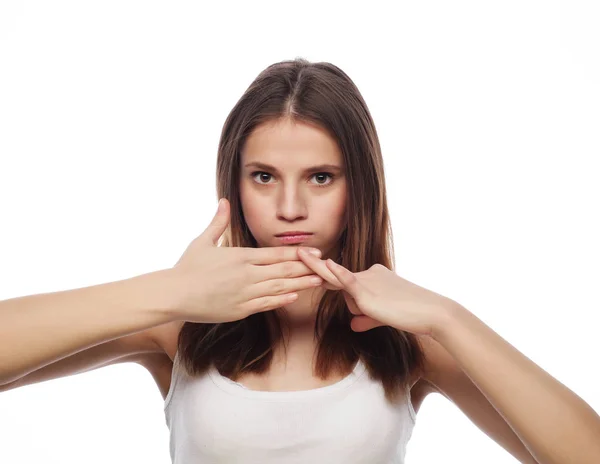 Lifestyle and people concept: Beautiful young surprised woman — Stock Photo, Image