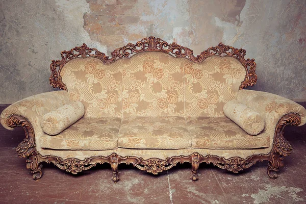 Lyx barock soffa — Stockfoto